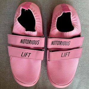 NotoriousLift SUMOSOLE GEN 1 BREAST CANCER EDITION